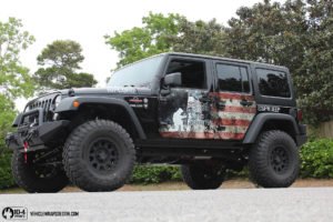 Read more about the article American Flag Jeep Rubicon Wrap | Custom Vinyl Destin
